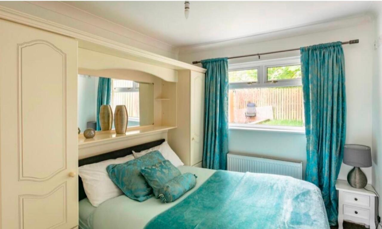 Home To Home Stay Apartment Glasgow Exterior foto